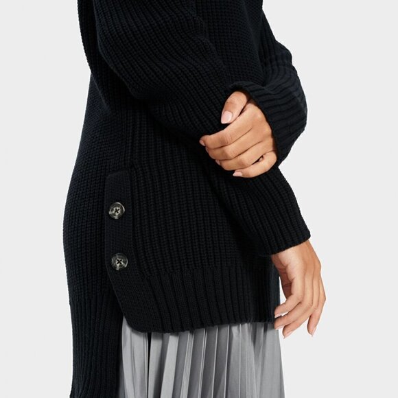 Ugg Selah Turtleneck Black Sweater - Picture 3 of 8